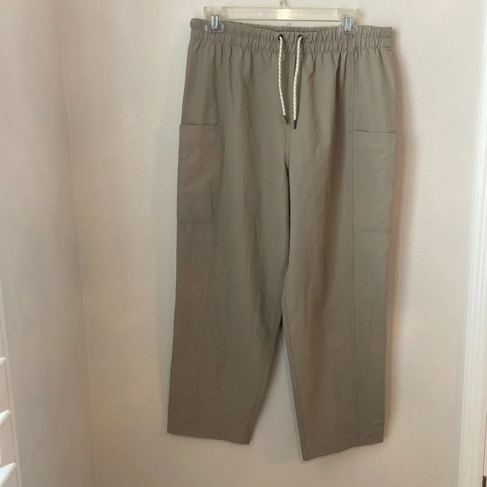 Vuori Isla Baggie Pants – Khaki/Taupe – Women’s M - Picture 1 of 4